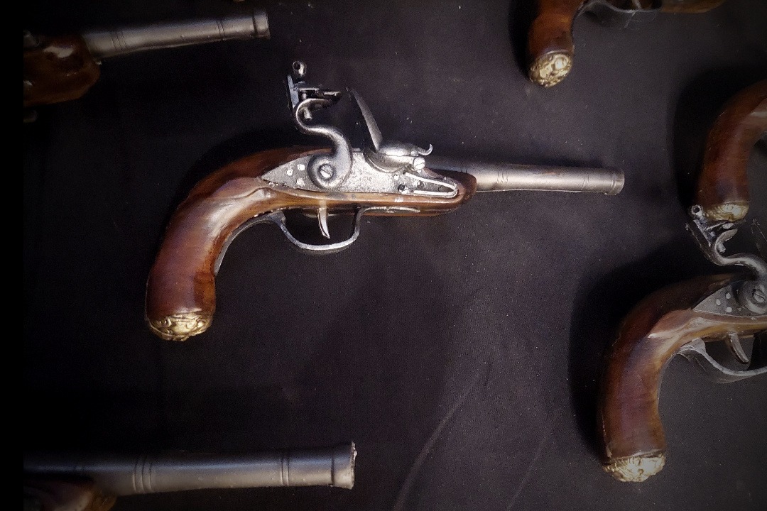 Weapons & Armour · Flintlock and other firearms
