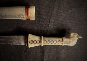 Knives & Daggers
